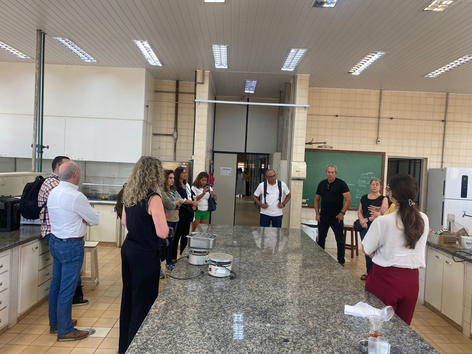 15780810-bcb4-427b-9b80-9f4125ae3530.JPG (312 KB)