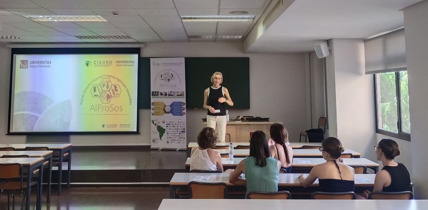 FOTO 1.jpeg (171 KB)