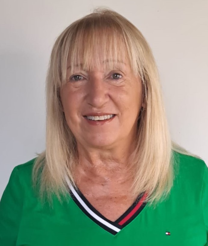 Ana Pilosof.jpg (70 KB)