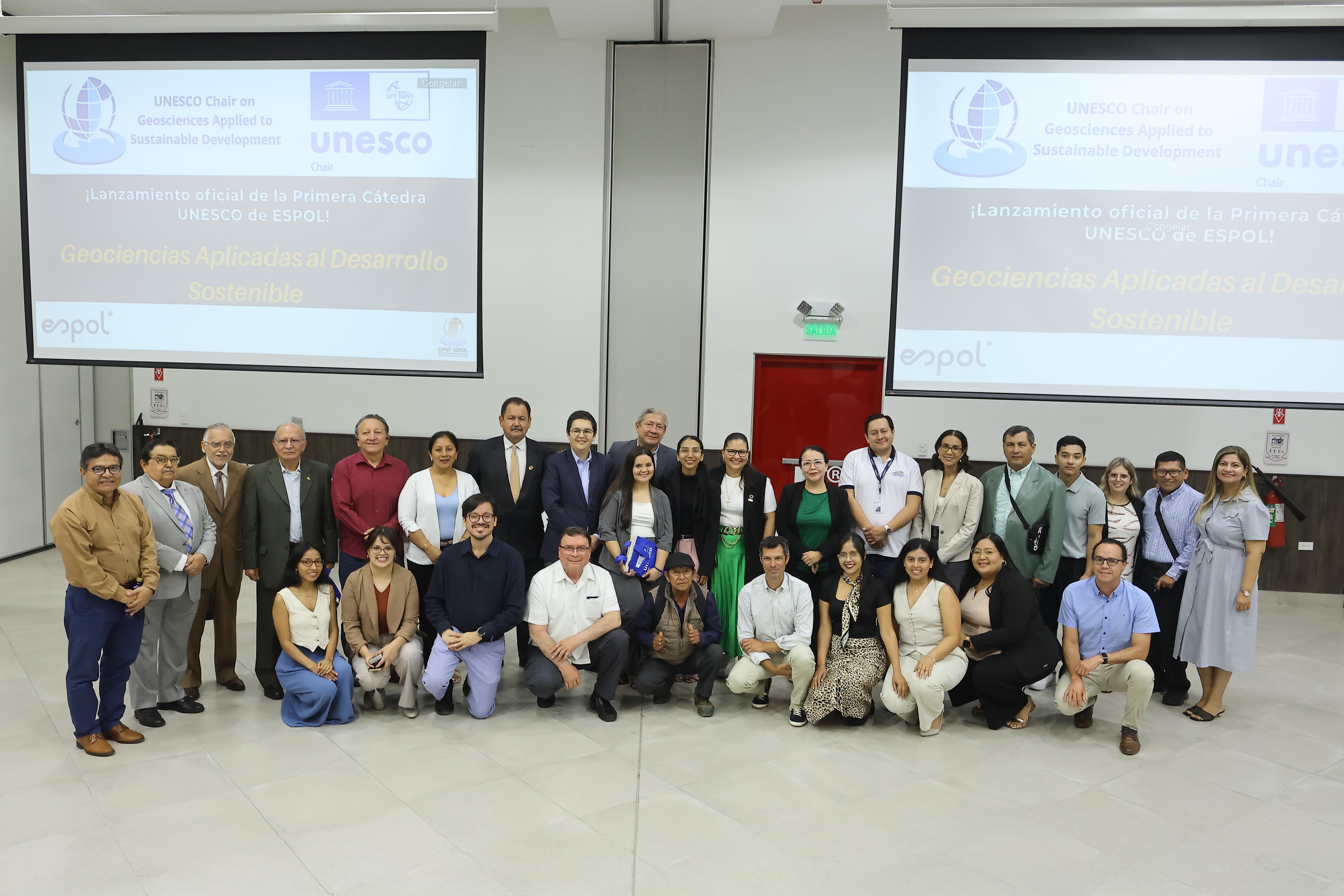 JAB_9850.JPG (1.31 MB)